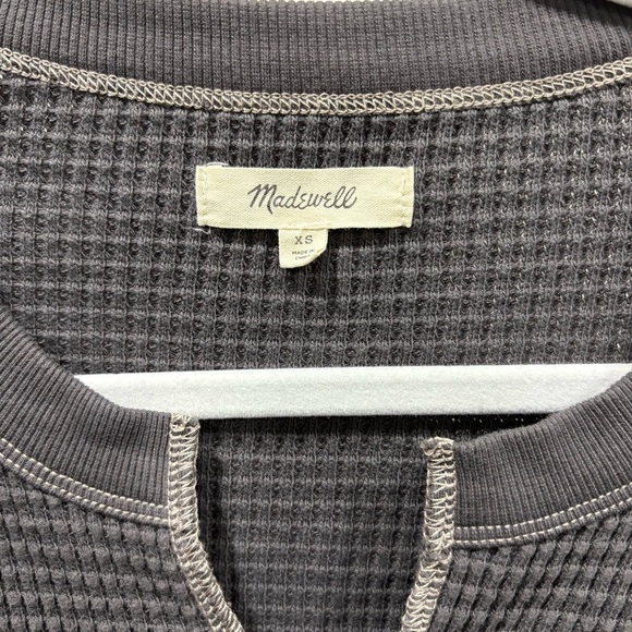 Madewell Waffle Split-Neck Crop Tee - Picture 3 of 5